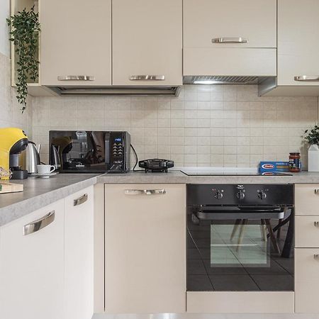 Hygge Family Apartment - One Step Away From The Lake!!! Sirmione Extérieur photo