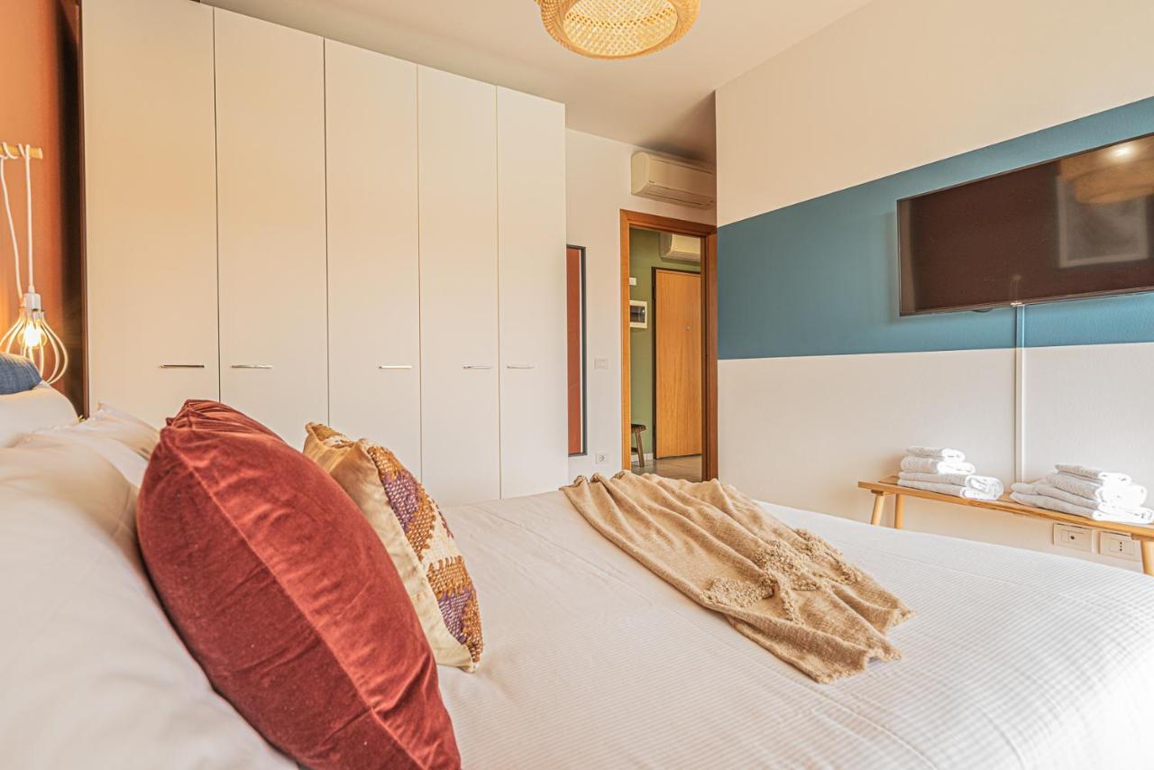 Hygge Family Apartment - One Step Away From The Lake!!! Sirmione Extérieur photo