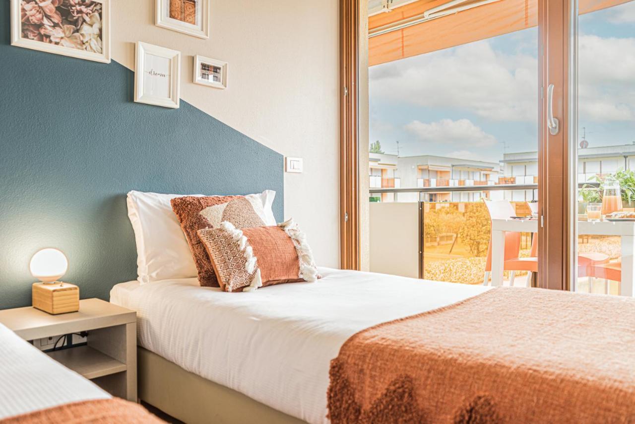 Hygge Family Apartment - One Step Away From The Lake!!! Sirmione Extérieur photo