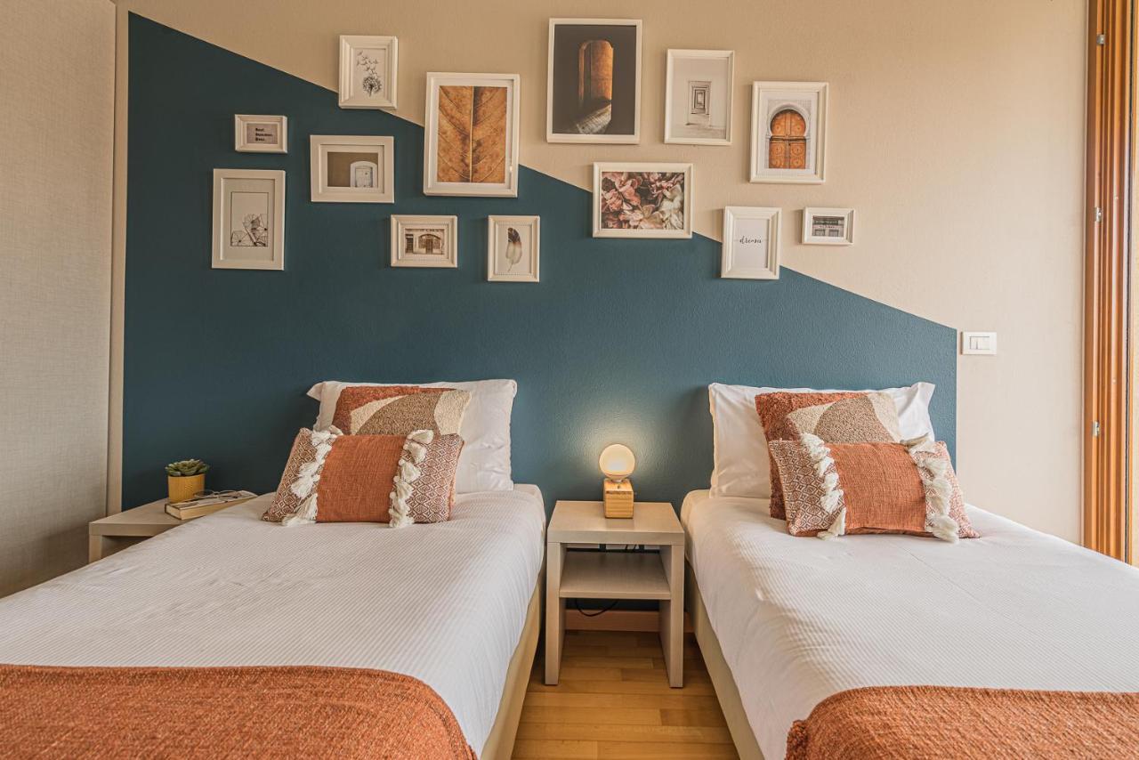 Hygge Family Apartment - One Step Away From The Lake!!! Sirmione Extérieur photo